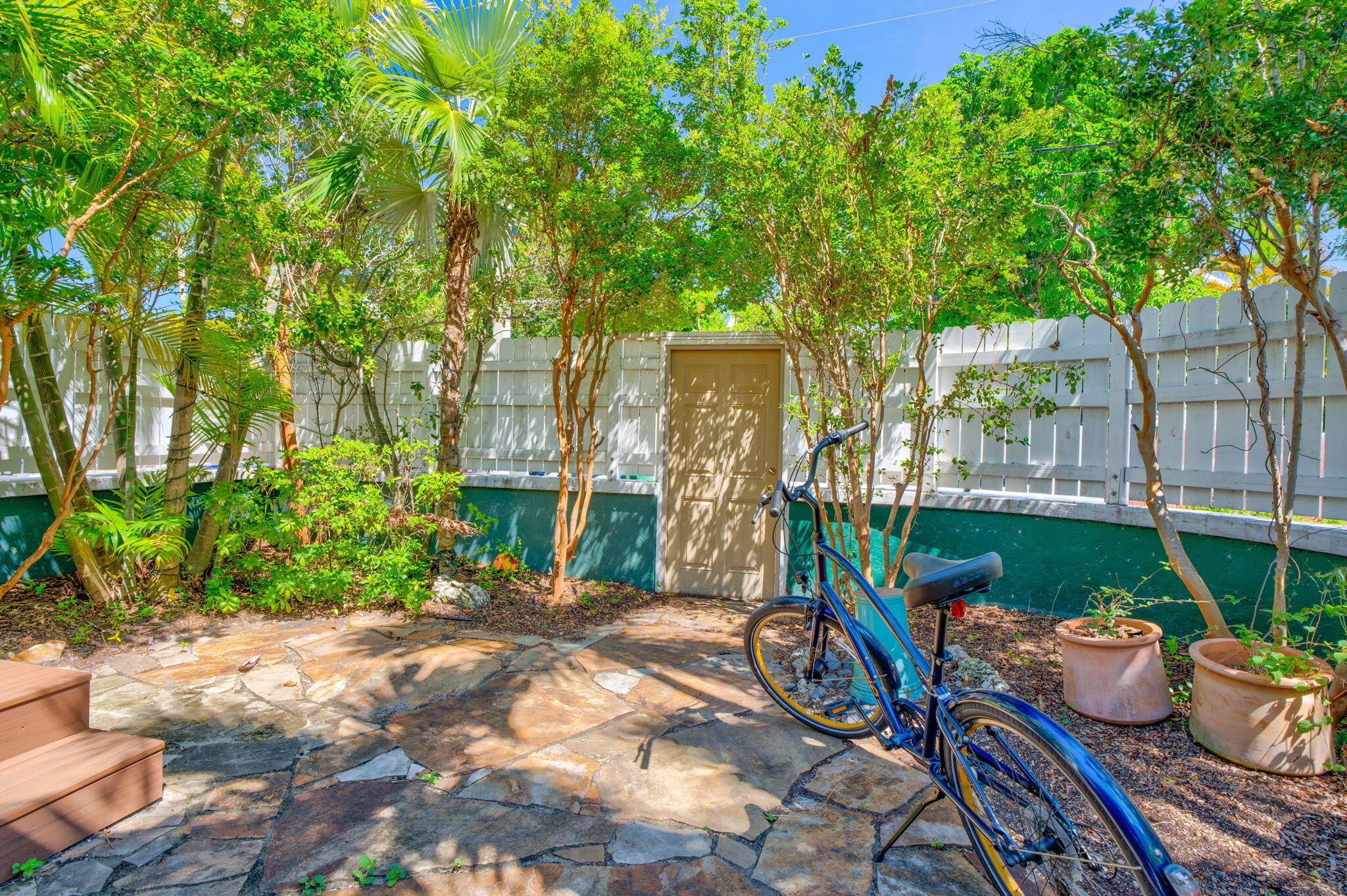 3365 Flagler Avenue Key West, FL 33040 - Photo 28 of 37 a view of outdoor space and garden