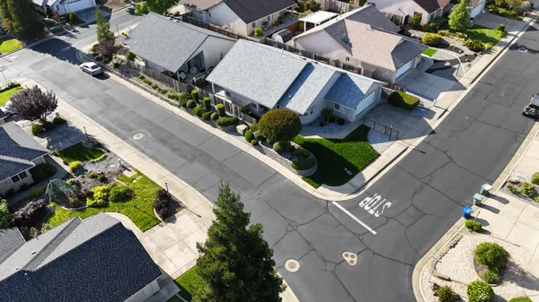 $418,000 | 1102 Golden Gate Trail, Redding, CA 96003