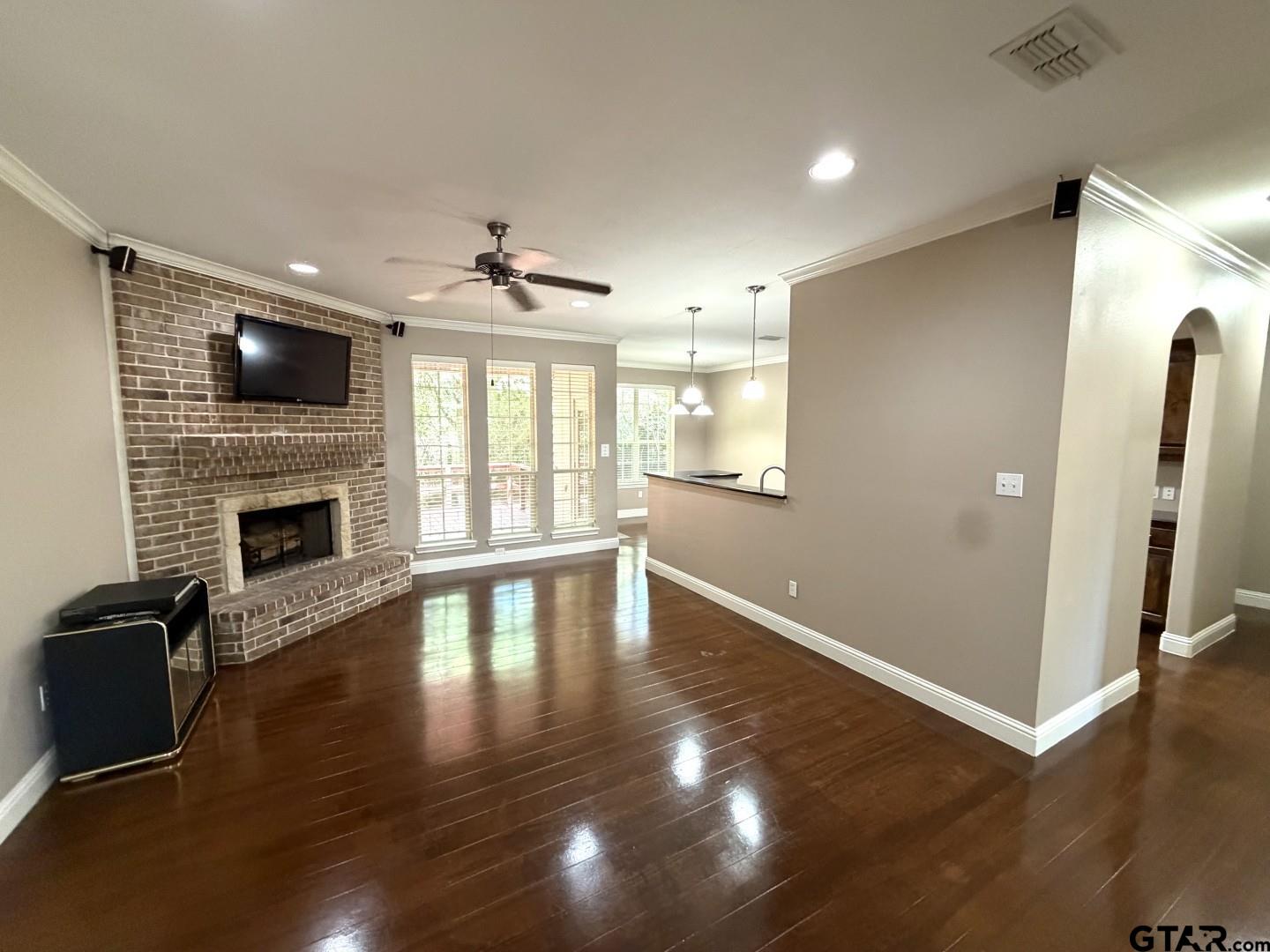 18221 Highmeadow Circle Flint, TX 75762 - Photo 4 of 22 Gallery Image 4