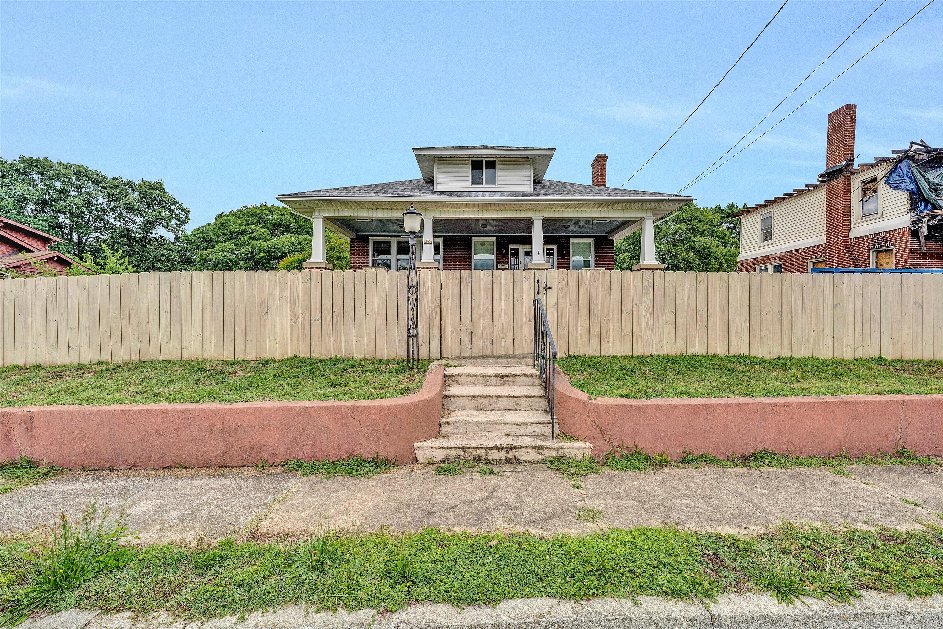 323 North Maple Street Vinton, VA 24179 - Photo 42 of 43 42-DSC06655