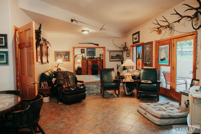 $1,100,000 | 445 Panther Creek Road, Shoup, ID 83469