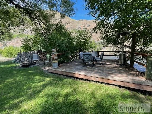 $1,100,000 | 445 Panther Creek Road, Shoup, ID 83469