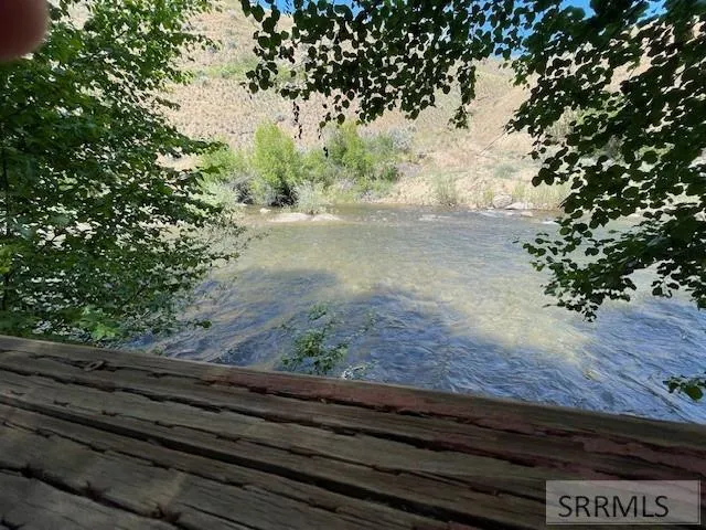$1,100,000 | 445 Panther Creek Road, Shoup, ID 83469