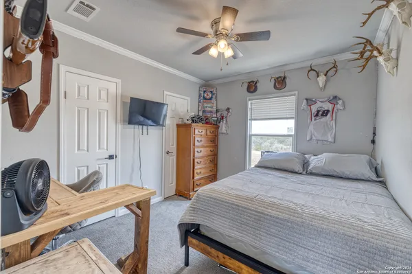 $299,900 | 3497 County Road 205, Uvalde, TX 78801