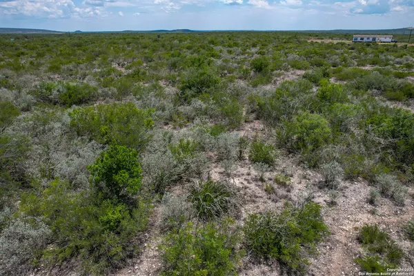 $299,900 | 3497 County Road 205, Uvalde, TX 78801