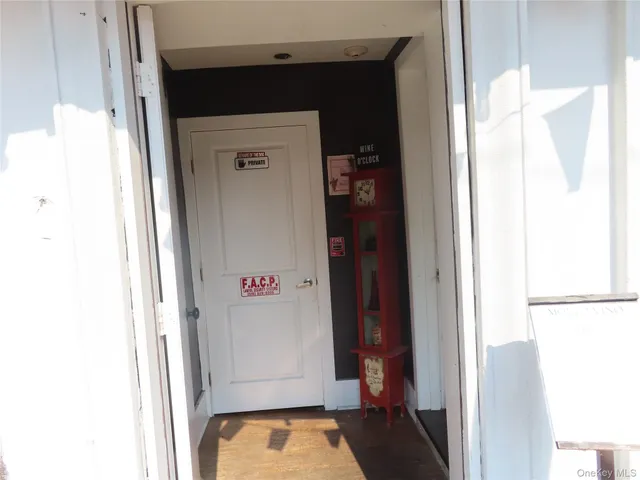 a view of walk in closet