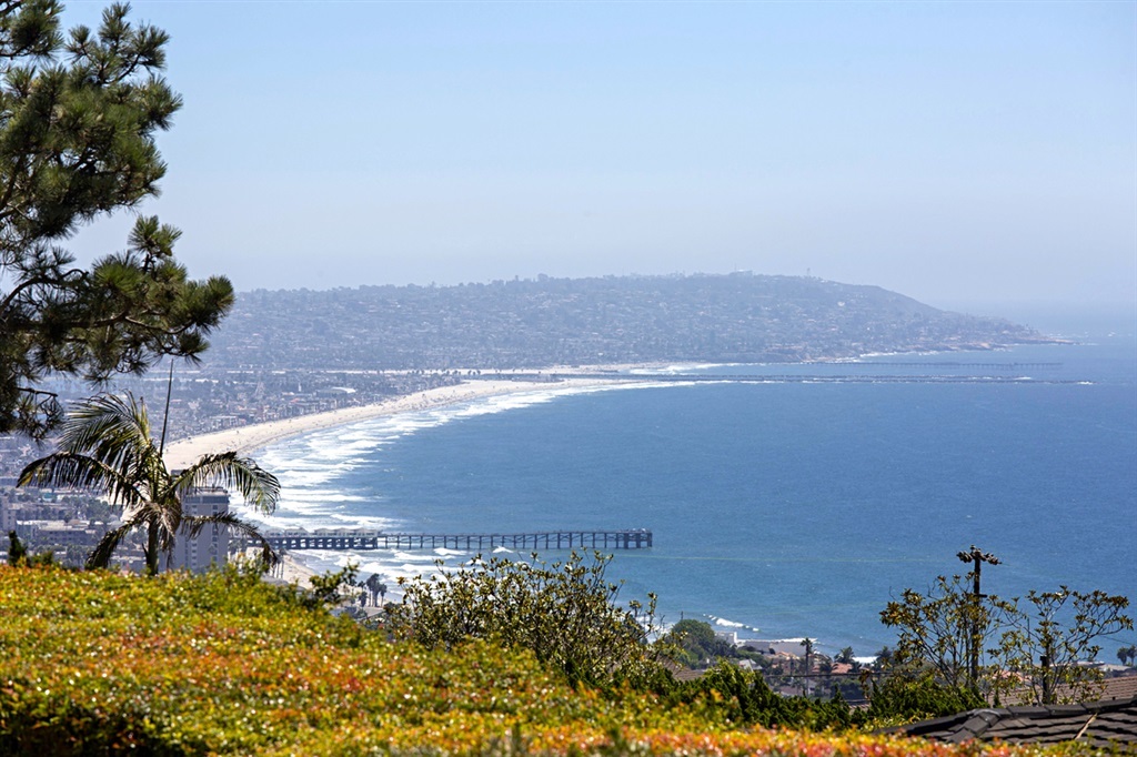 1122 La Jolla Rancho Road La Jolla, CA 92037 - Photo 24 of 25