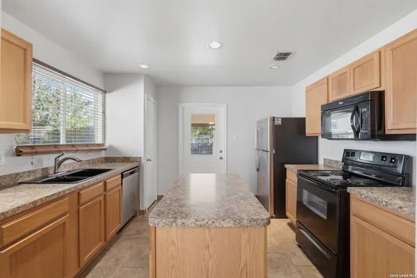 $1,400 | 4415 Wrangler Run, San Antonio, TX 78223