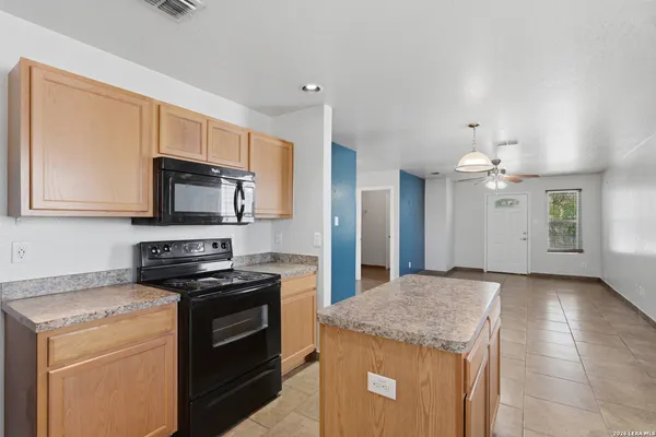 $1,400 | 4415 Wrangler Run, San Antonio, TX 78223