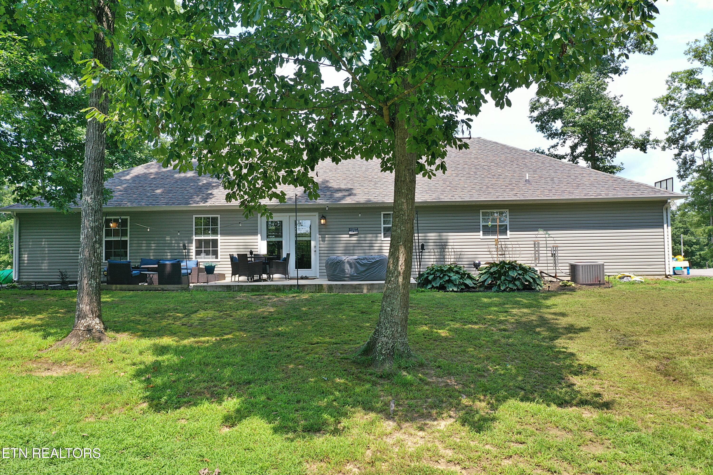 175 Logan Lane Oneida, TN 37841 - Photo 46 of 56 DJI_0365