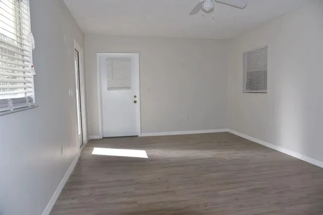 $1,395 | 3409 22nd St Court West, Unit B, Bradenton, FL 34205