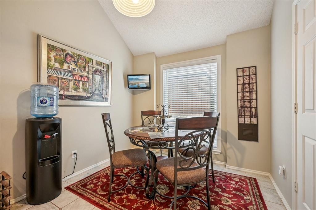 18519 Timber Oaks Drive Dallas, TX 75287 - Photo 8 of 26