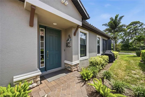 $525,000 | 5749 Semolino Street, Nokomis, FL 34275