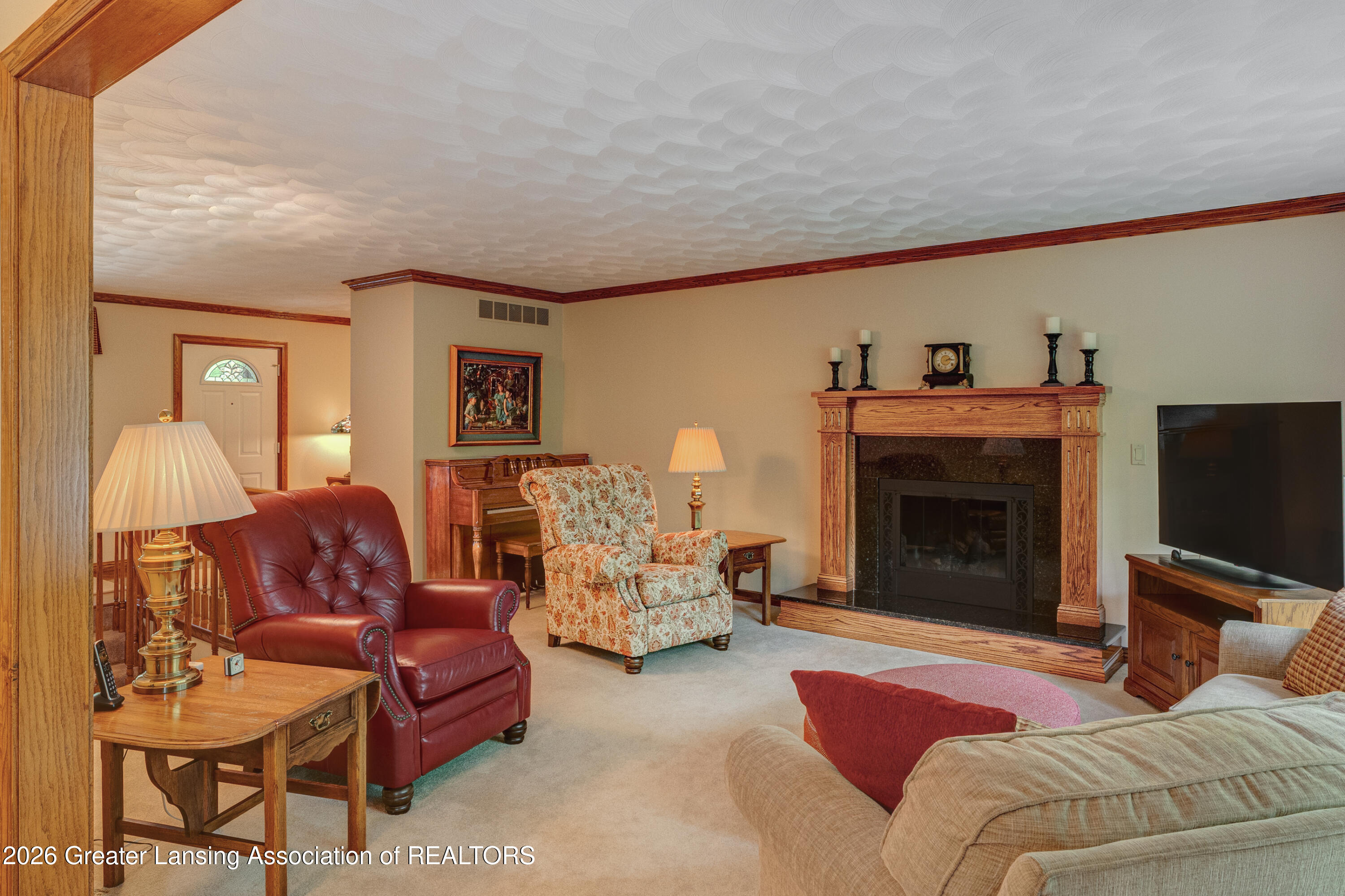 559 Creyts Road Dimondale, MI 48821 - Photo 4 of 48 Family Room