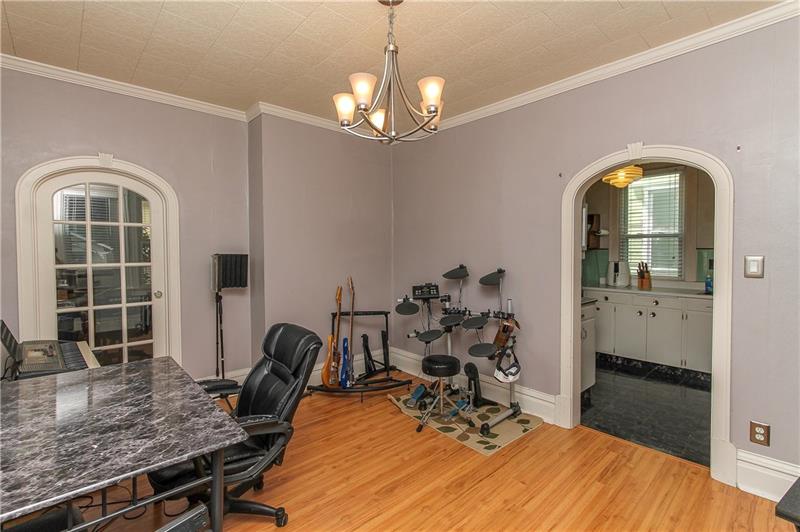 255 Chestnut Street Indiana, PA 15701 - Photo 8 of 25 Gallery Image 8
