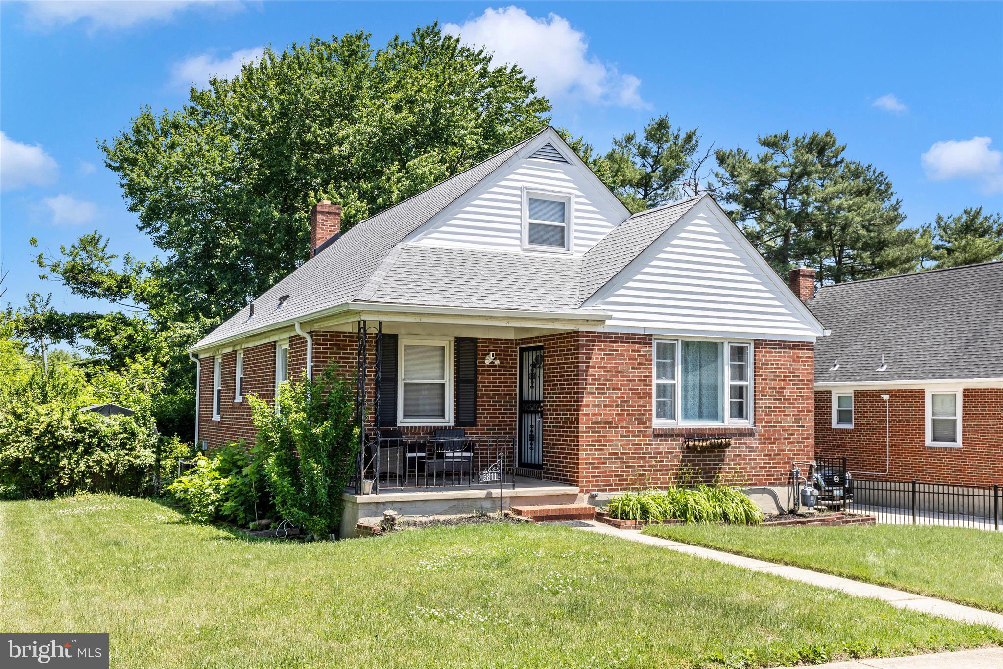 5811 Daybreak Terrace Baltimore, MD 21206 - Photo 52 of 54 Exterior Front