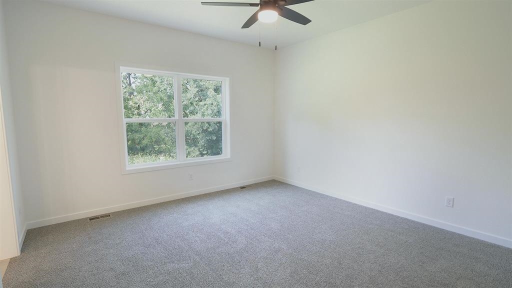 1750 East Kyle Beloit, WI 53511 - Photo 4 of 6