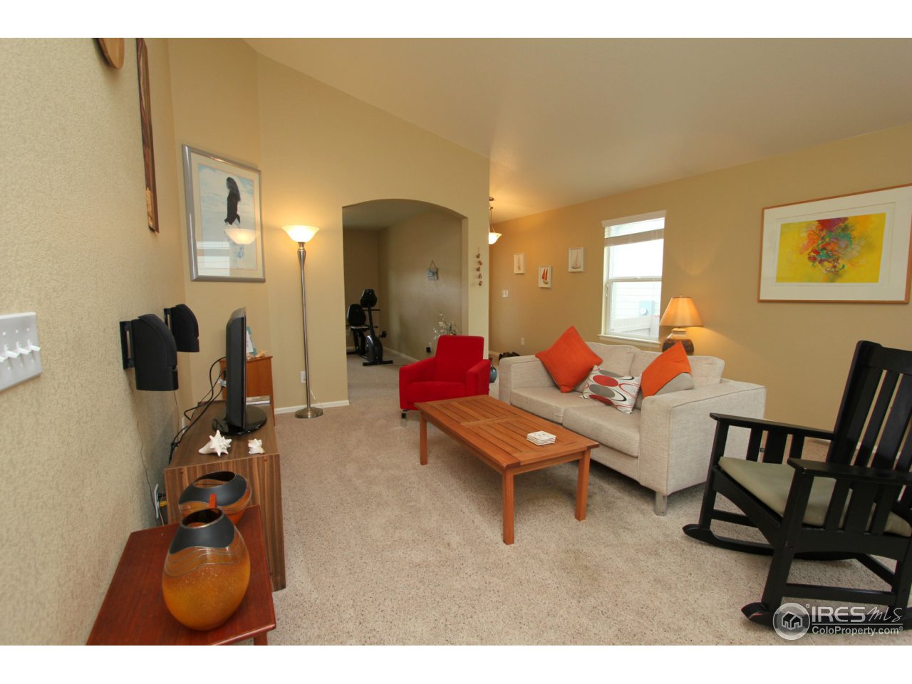 3320 Wagon Trail Road Fort Collins, CO 80524 - Photo 4 of 21 Living Room