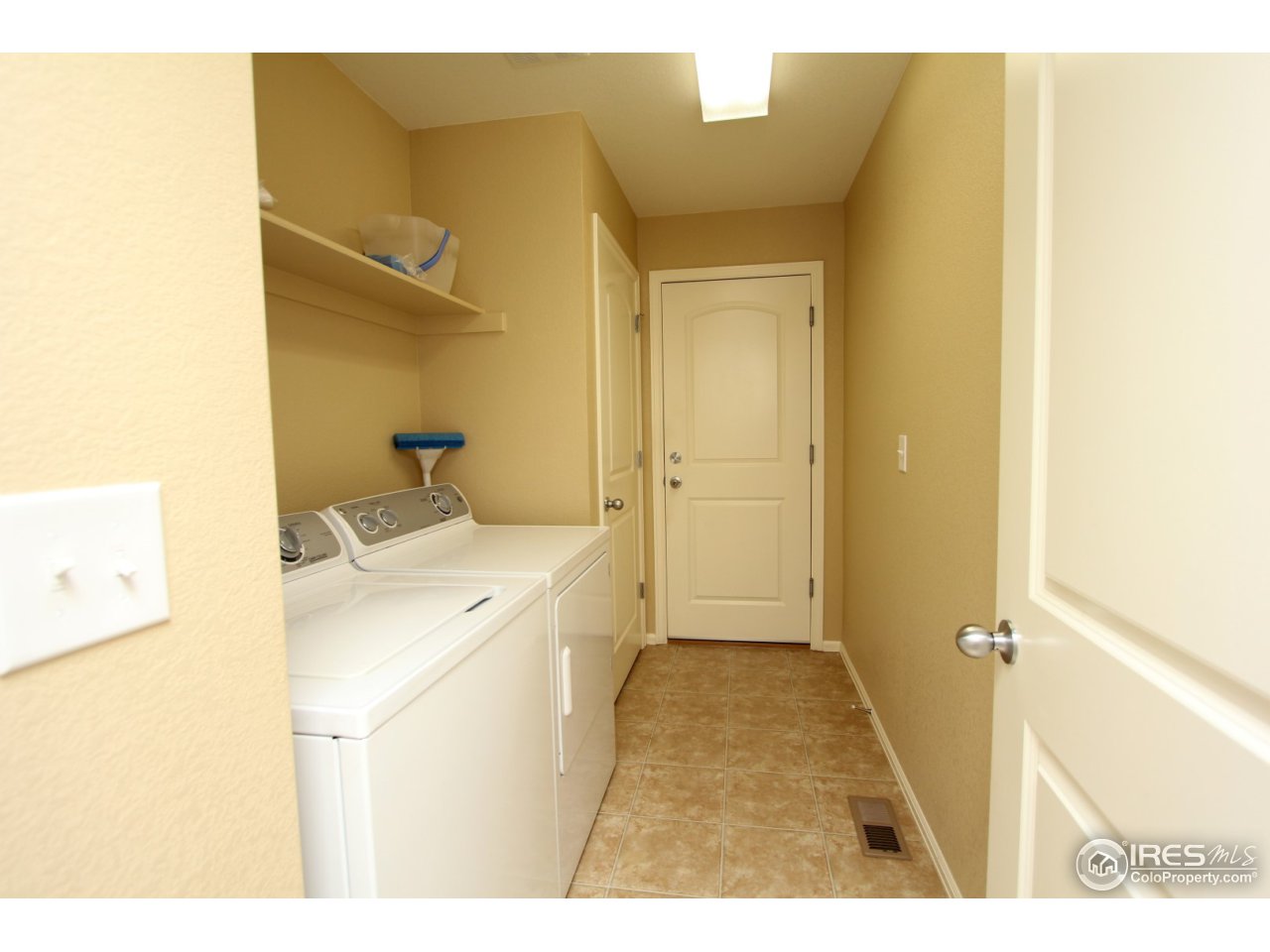 3320 Wagon Trail Road Fort Collins, CO 80524 - Photo 9 of 21 Laundry