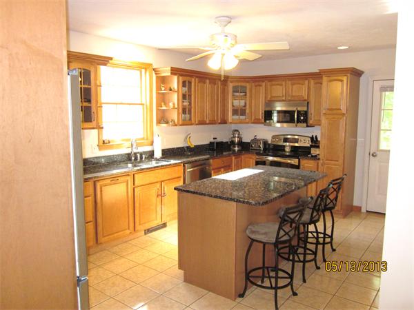 134 Town Farm Road Brookfield, MA 01506 - Photo 5 of 30