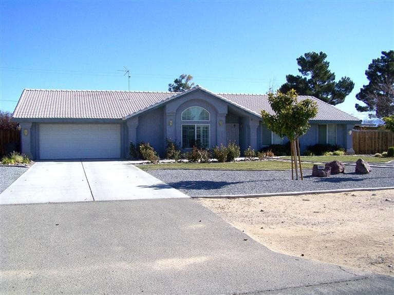14373 Choco Road Apple Valley, CA 92307 - Photo 1 of 1