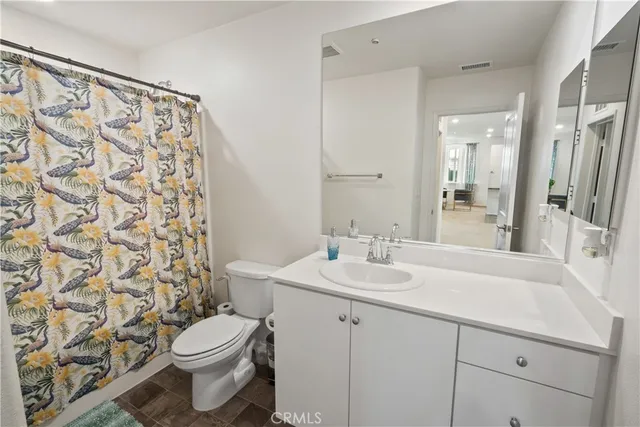 $589,000 | 5604 Altamura Way, Unit 10, Fontana, CA 92336