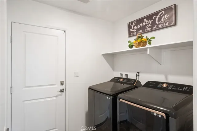 $589,000 | 5604 Altamura Way, Unit 10, Fontana, CA 92336