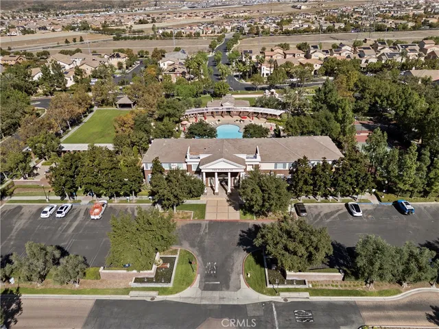 $589,000 | 5604 Altamura Way, Unit 10, Fontana, CA 92336