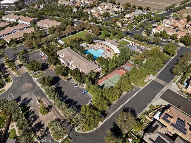 $589,000 | 5604 Altamura Way, Unit 10, Fontana, CA 92336