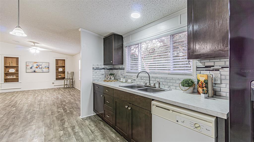 7029 Forbes Road Zephyrhills, FL 33540 - Photo 19 of 53