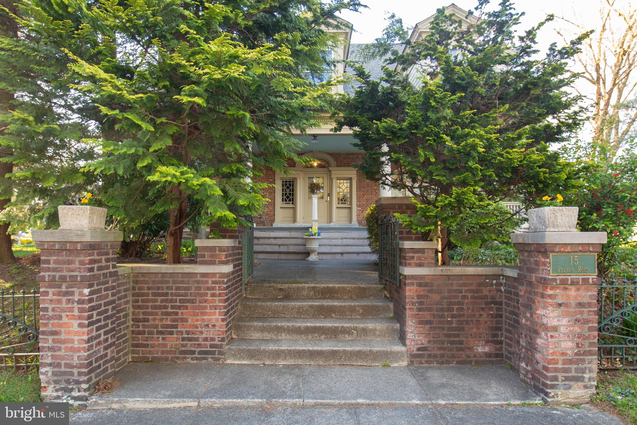 15 Pelham Road Philadelphia, PA 19119 - Photo 4 of 36 Entrance to house