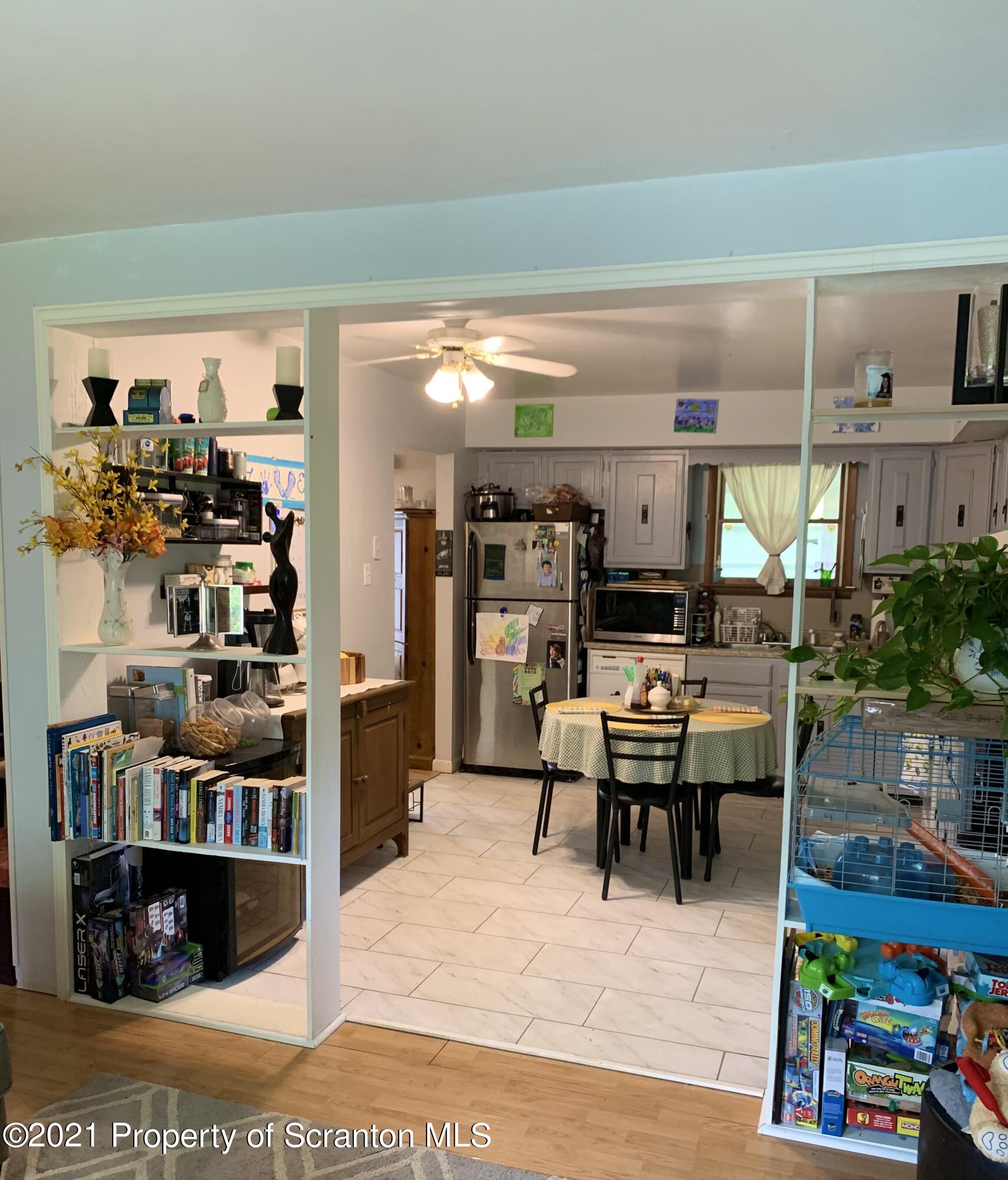 821 Scott Road Clarks Summit, PA 18411 - Photo 7 of 21 Gallery Image 7