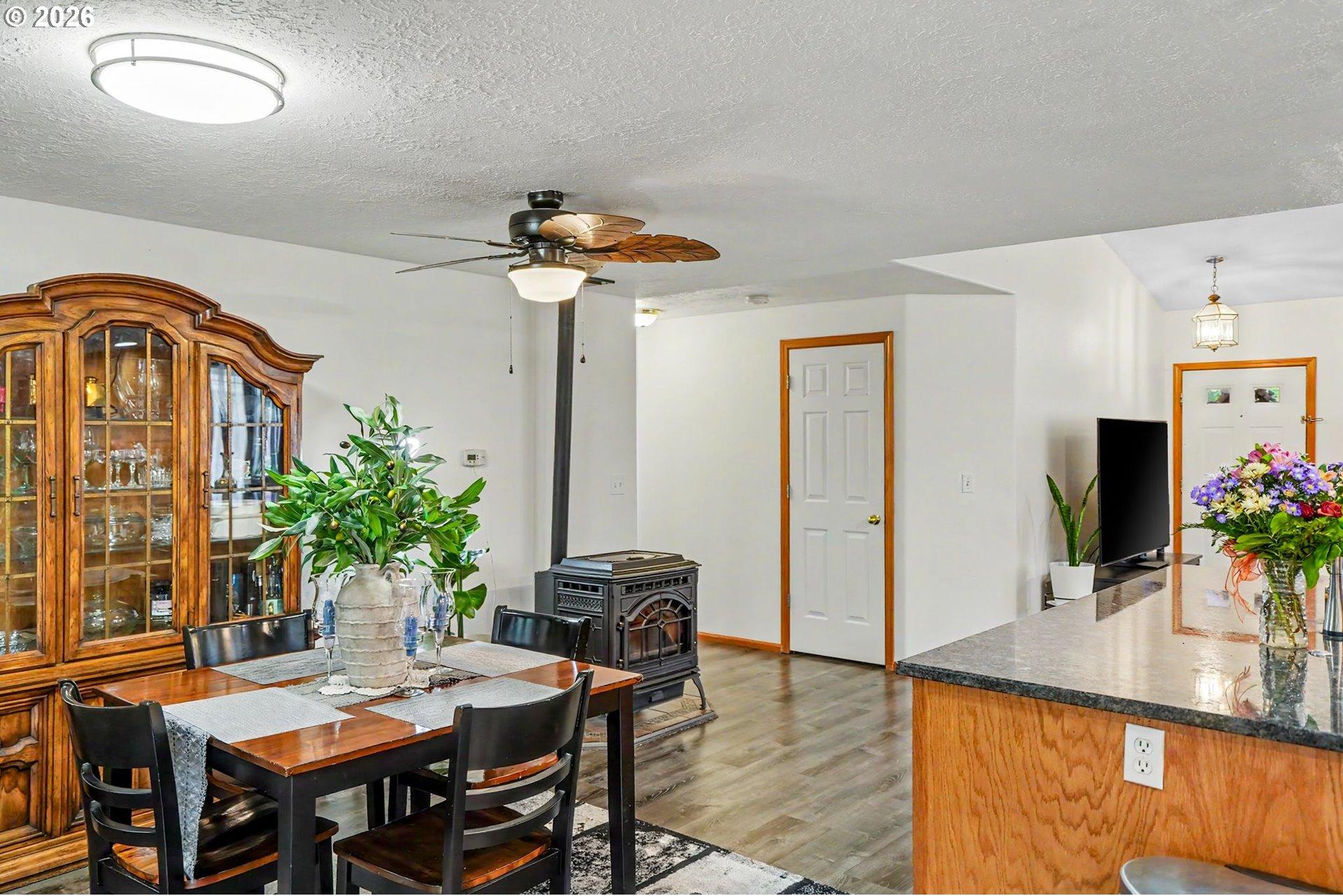 414 Edwards Road South Monmouth, OR 97361 - Photo 16 of 35 Gallery Image 16