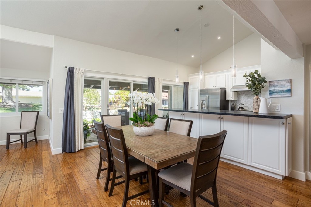 302 Esplanade Newport Beach, CA 92660 - Photo 13 of 40