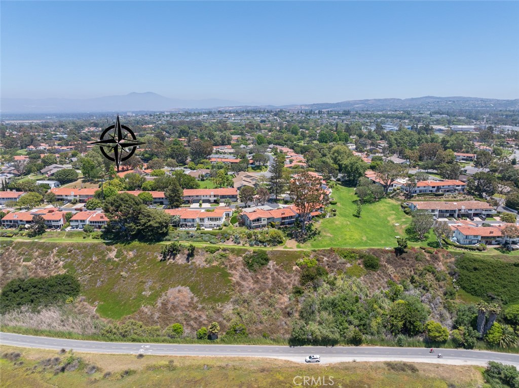 302 Esplanade Newport Beach, CA 92660 - Photo 38 of 40 Near spacious greenbelt leading to the Back Bay