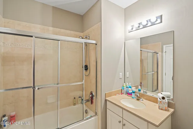 $4,500 | 33 Cooper Avenue, Unit 402, Long Branch, NJ 07740