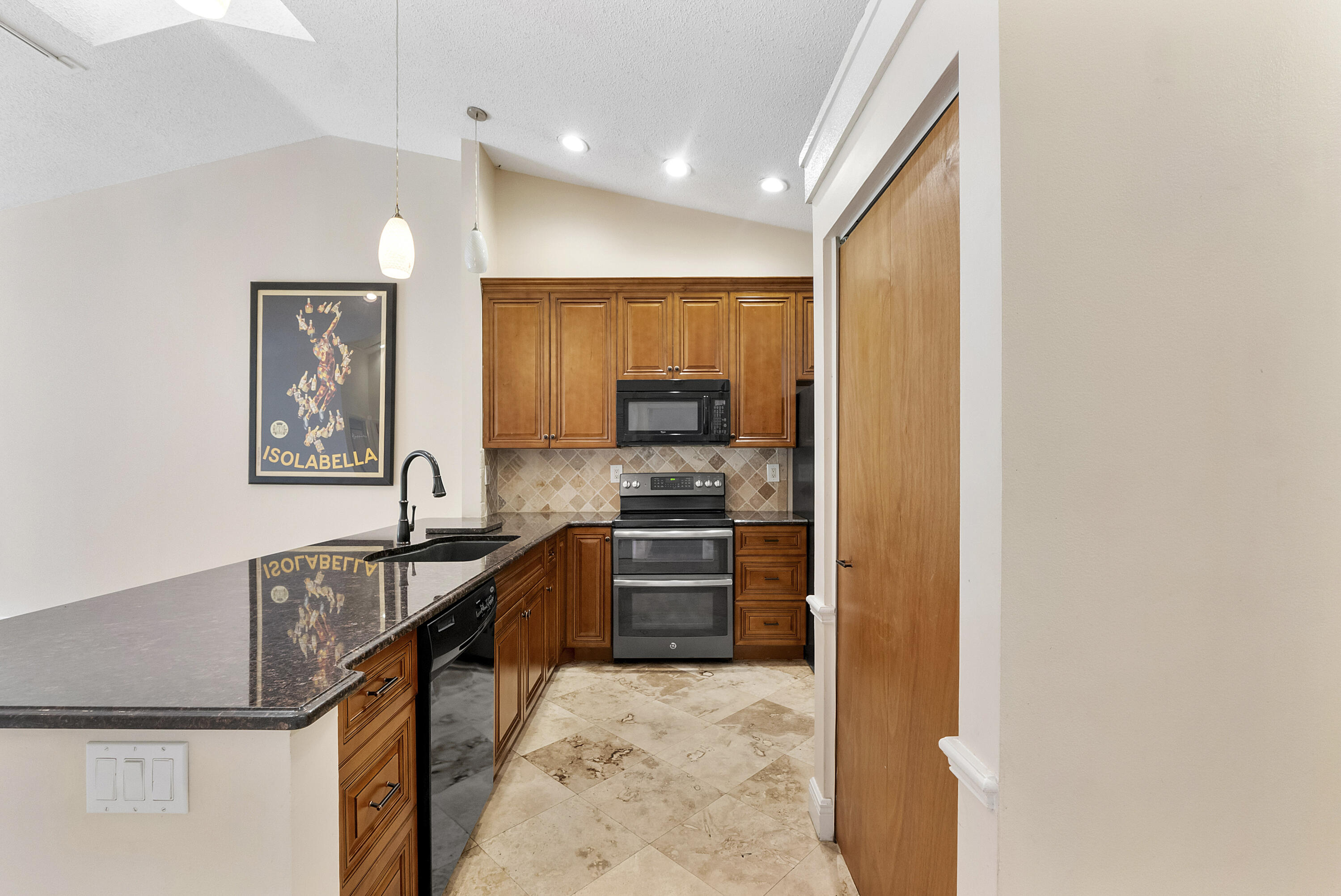 22686 Vistawood Way Boca Raton, FL 33428 - Photo 11 of 52 22686 Vistawood Way_020