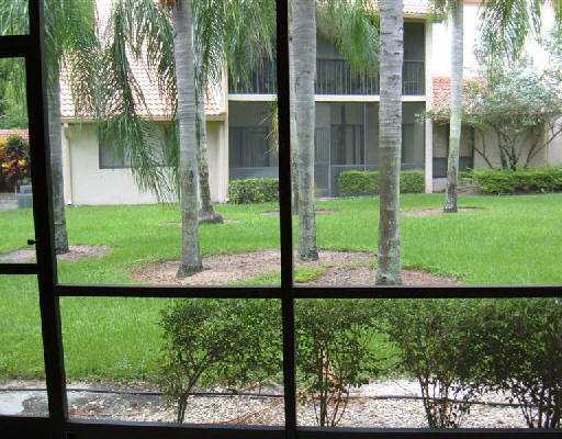 5680 Coach House Circle, Unit A Boca Raton, FL 33486 - Photo 8 of 11 Additional Photo
