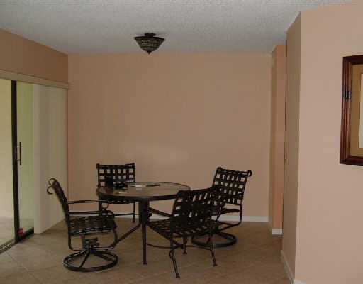 5680 Coach House Circle, Unit A Boca Raton, FL 33486 - Photo 10 of 11 Additional Photo