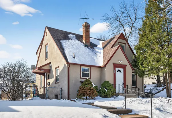 $339,900 | 602 Orange Avenue East, St. Paul, MN 55130