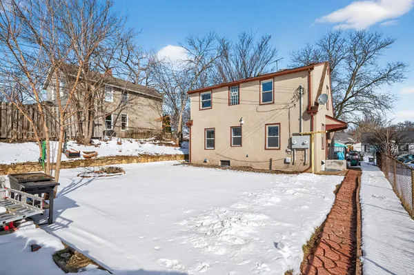 $339,900 | 602 Orange Avenue East, St. Paul, MN 55130