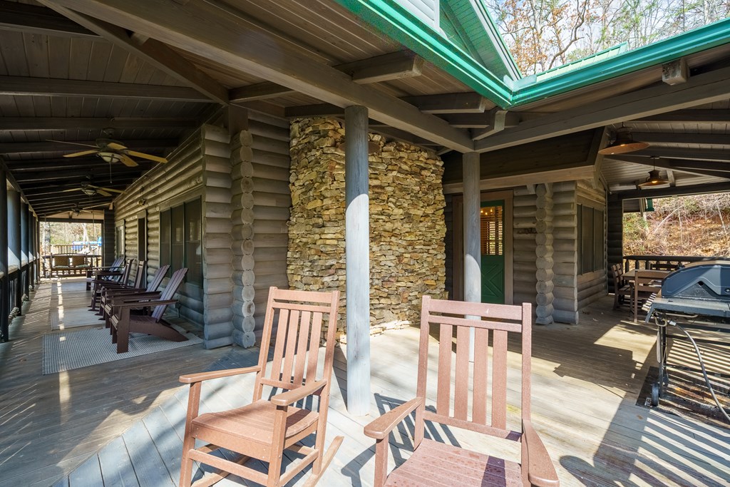 252 Branch Creek Road Blue Ridge, GA 30513 - Photo 27 of 79