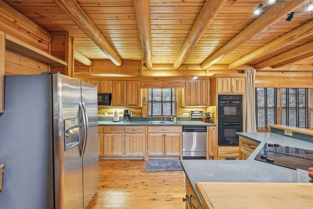 252 Branch Creek Road Blue Ridge, GA 30513 - Photo 46 of 79