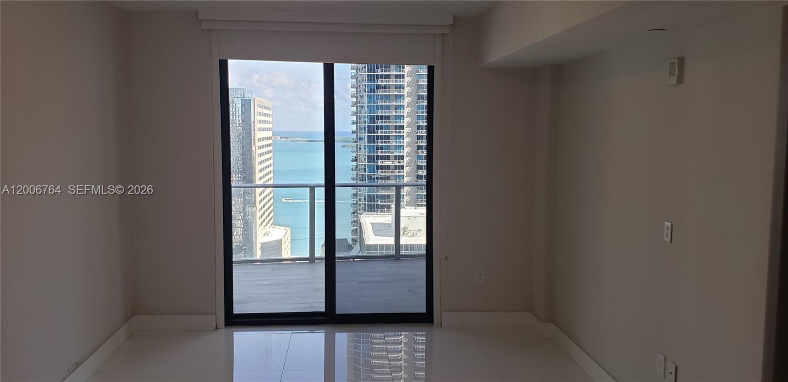 1010 Brickell Avenue, Unit 3205 Miami, FL 33131 - Photo 12 of 35 main bedroom w/terrace