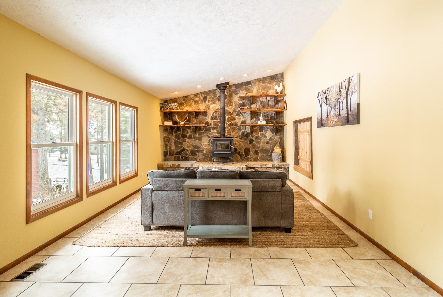 17008 South Smythe Road Spokane, WA 99224 - Photo 3 of 50 Gallery Image 3