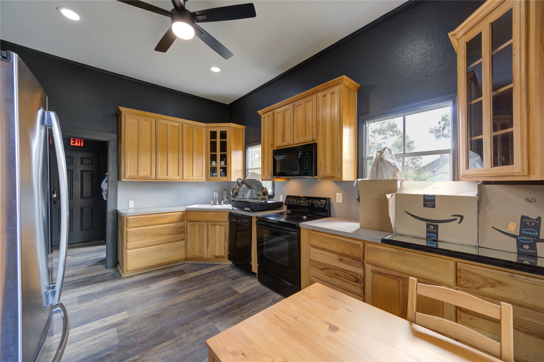 602 East Myrtle Street Angleton, TX 77515 - Photo 35 of 48 Gallery Image 35