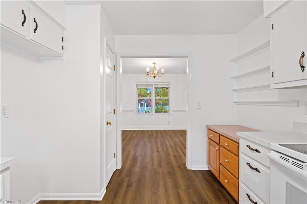 2009 Rendall Street Burlington, NC 27215 - Photo 13 of 33