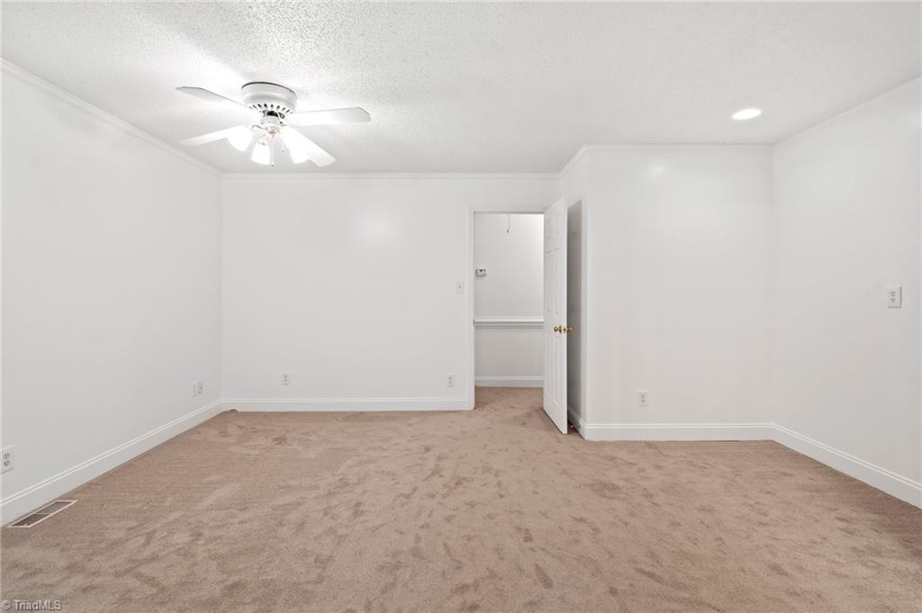 2009 Rendall Street Burlington, NC 27215 - Photo 18 of 33