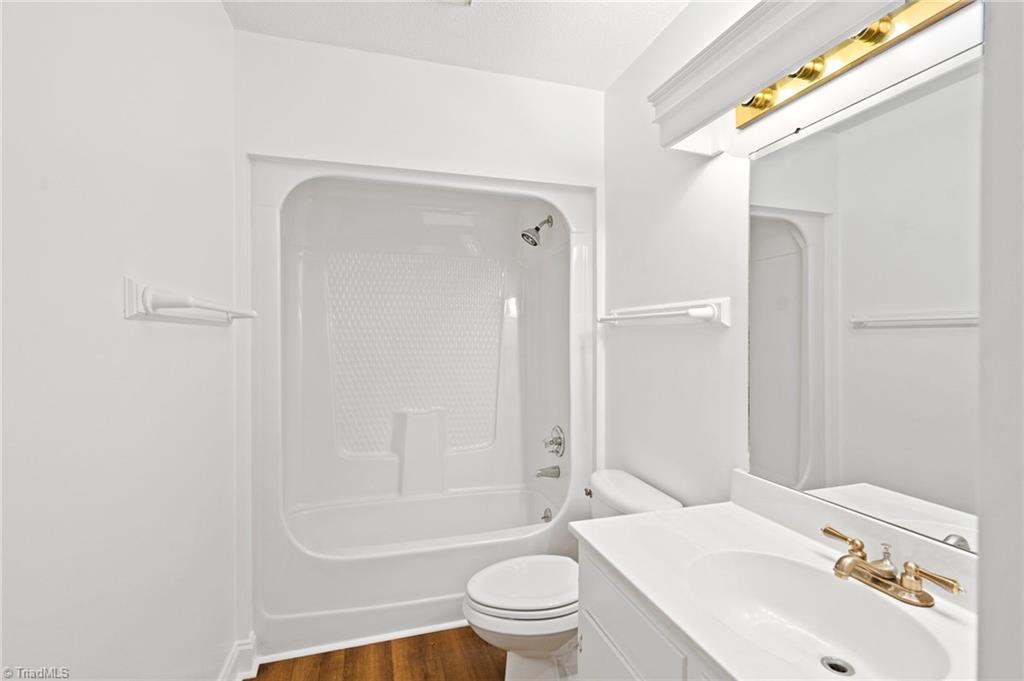 2009 Rendall Street Burlington, NC 27215 - Photo 23 of 33