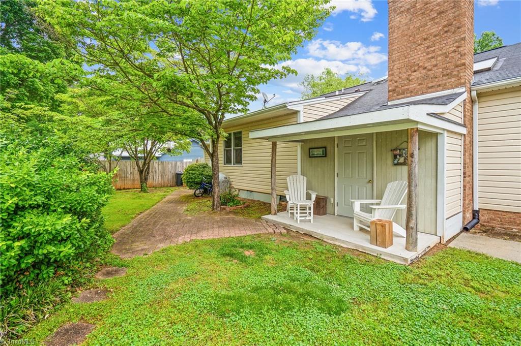 2009 Rendall Street Burlington, NC 27215 - Photo 27 of 33